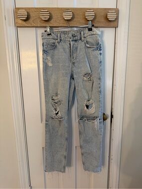 & Denim (H&M) Boyfriend Low Waist Size 2 Light Wash Distressed Ripped Jeans